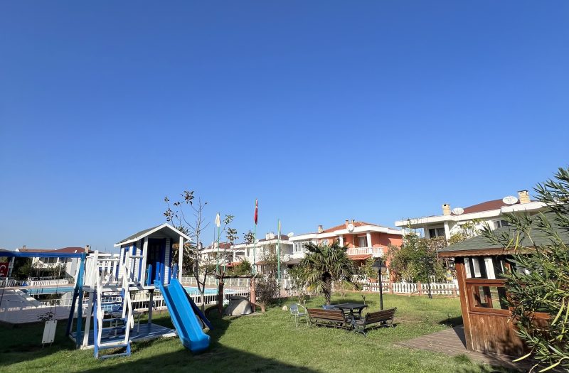 ŞİLE  SAHİLKÖY MH KİRALIK HAVUZLU VİLLA